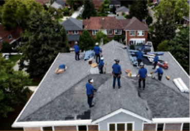 What Makes a Roofing Expert? 10 Things Toronto Homeowners Should Look For